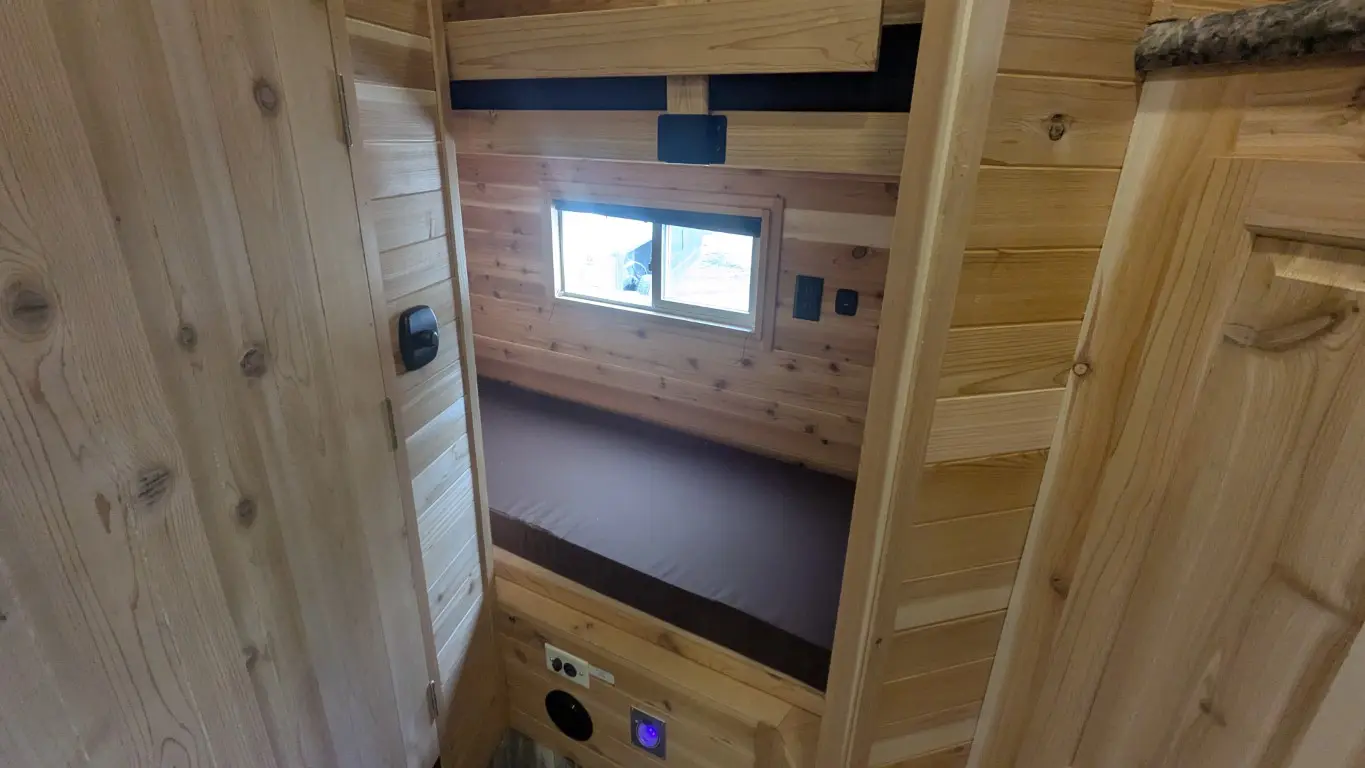 2026 Ice Castle 8×21 RV Extreme III