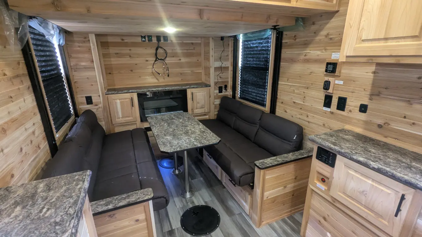 2026 Ice Castle 8×21 RV Extreme III