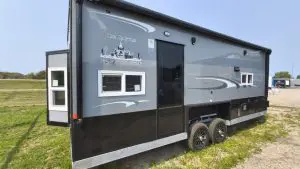2026 Ice Castle 8 x 22′ RV Hybrid w Slide #CF26016