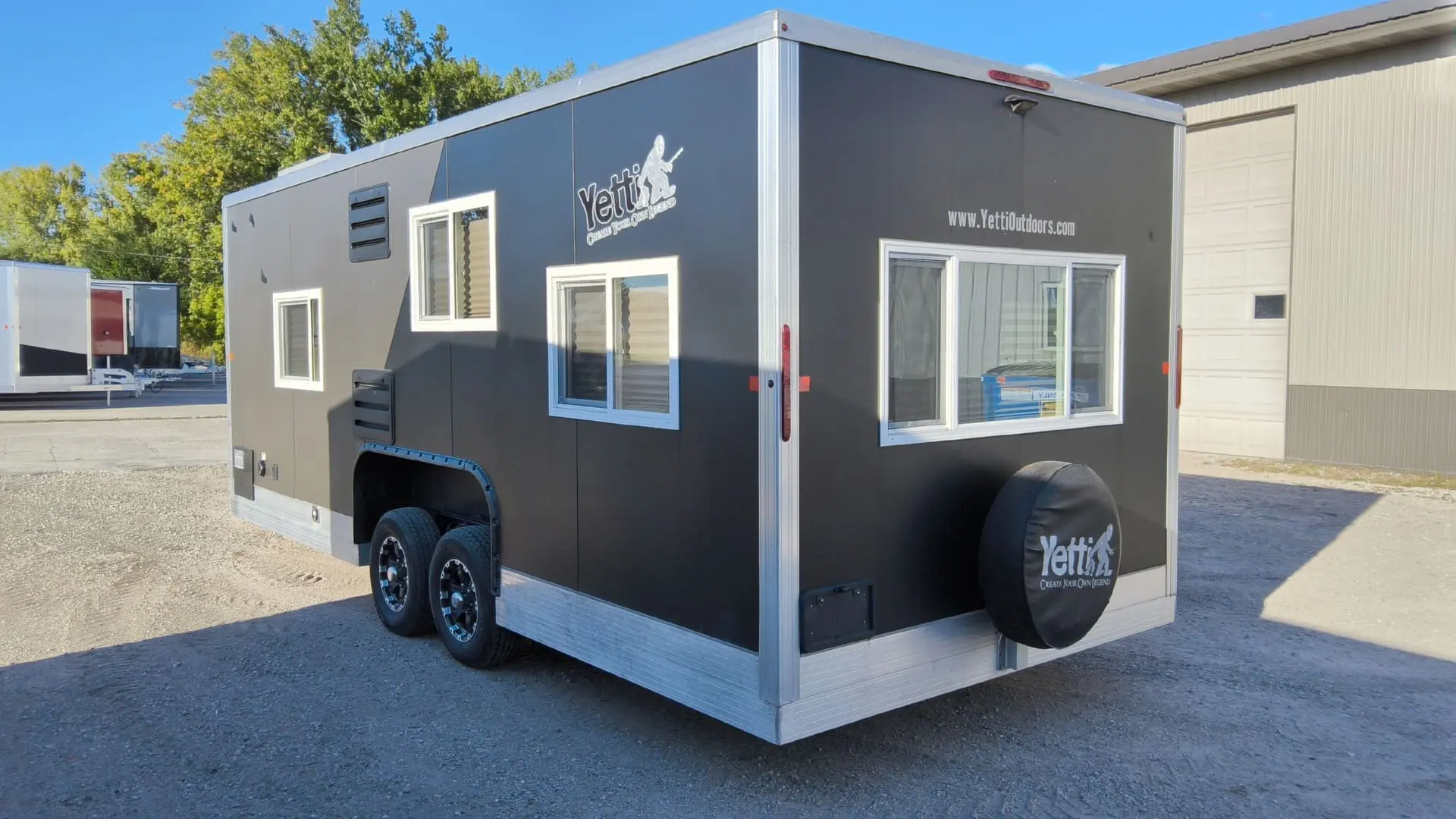 2020 Yetti Grand Escape GE821-PKF #60837A - Image 2