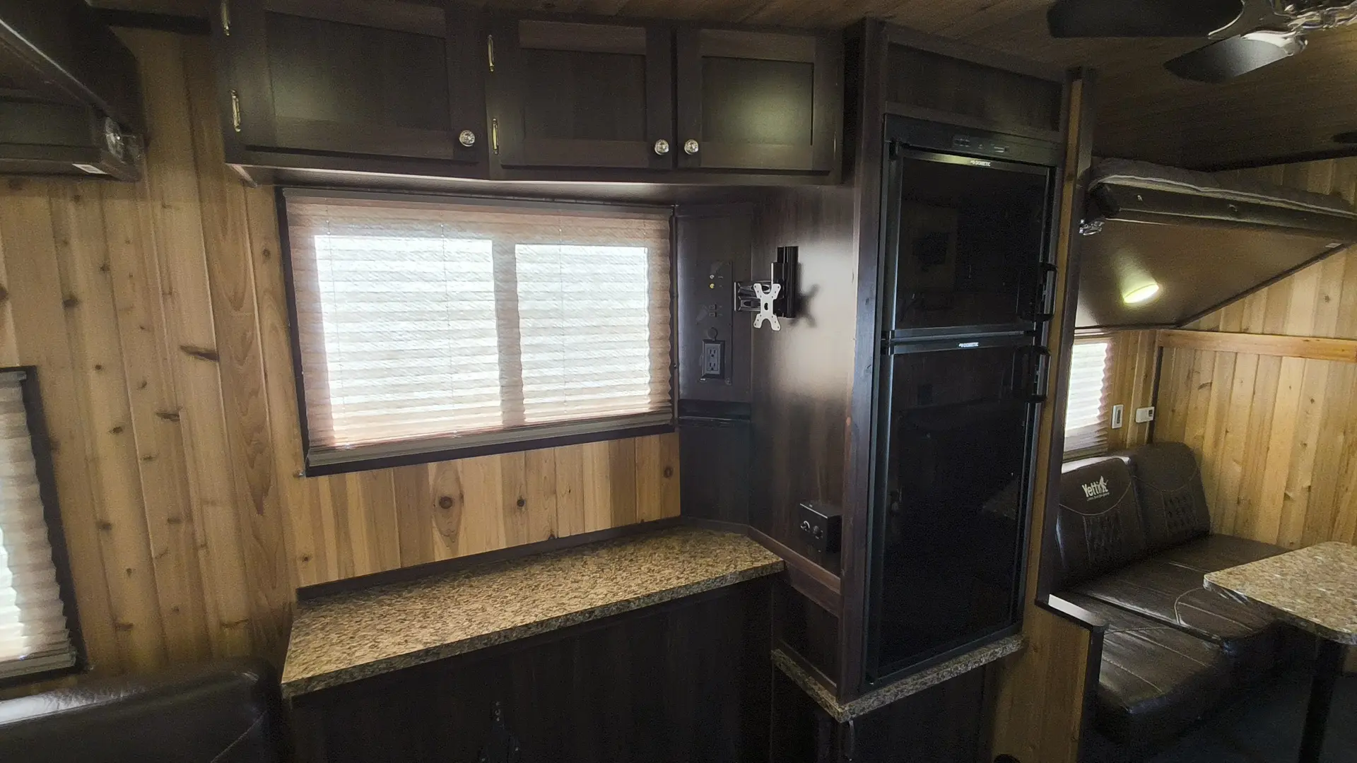 2020 Yetti Grand Escape GE821-PKF #60837A - Image 10