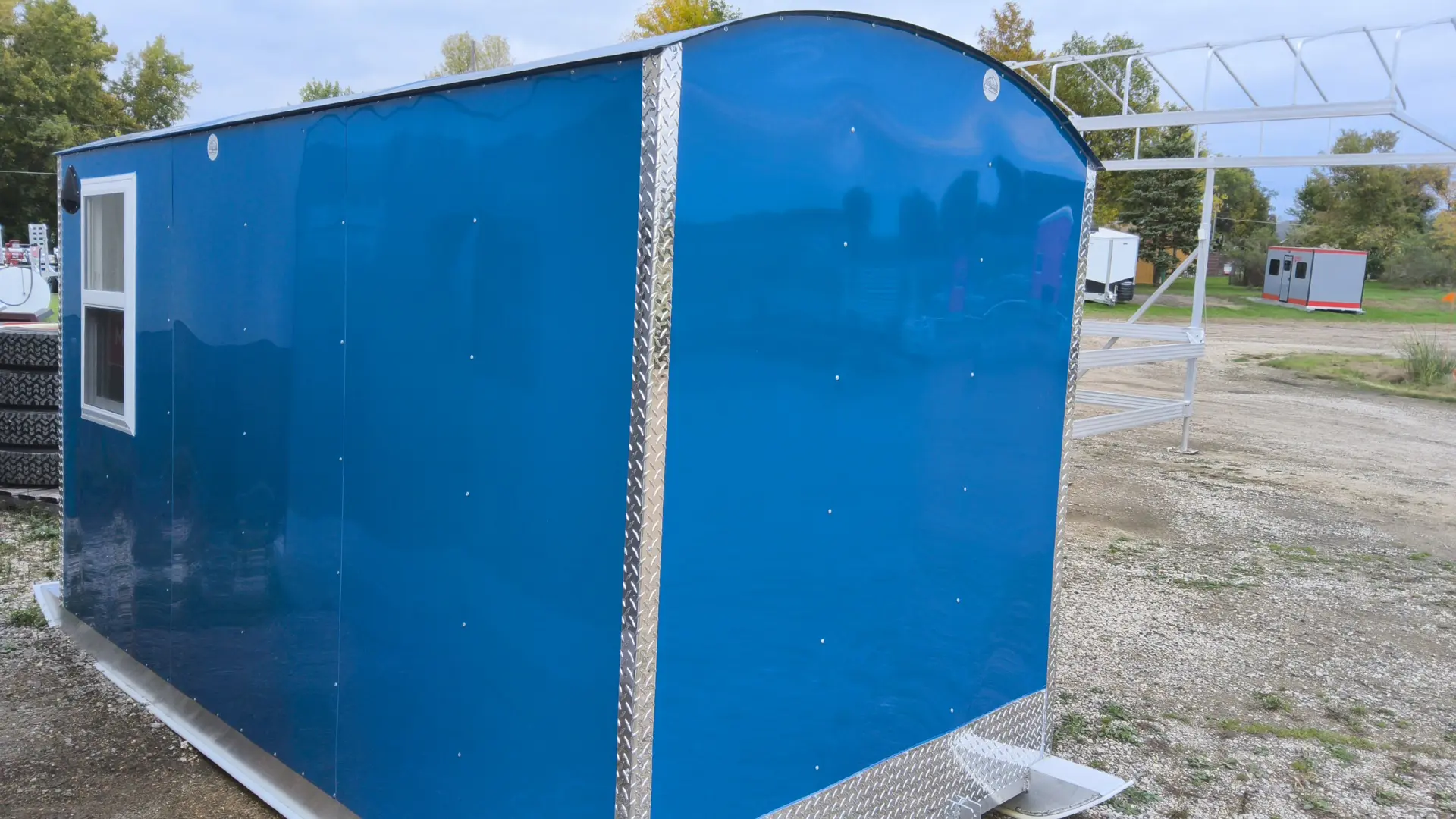2027 Aluma Lite 6 x 12 Skid Fish House #275296 - Image 4