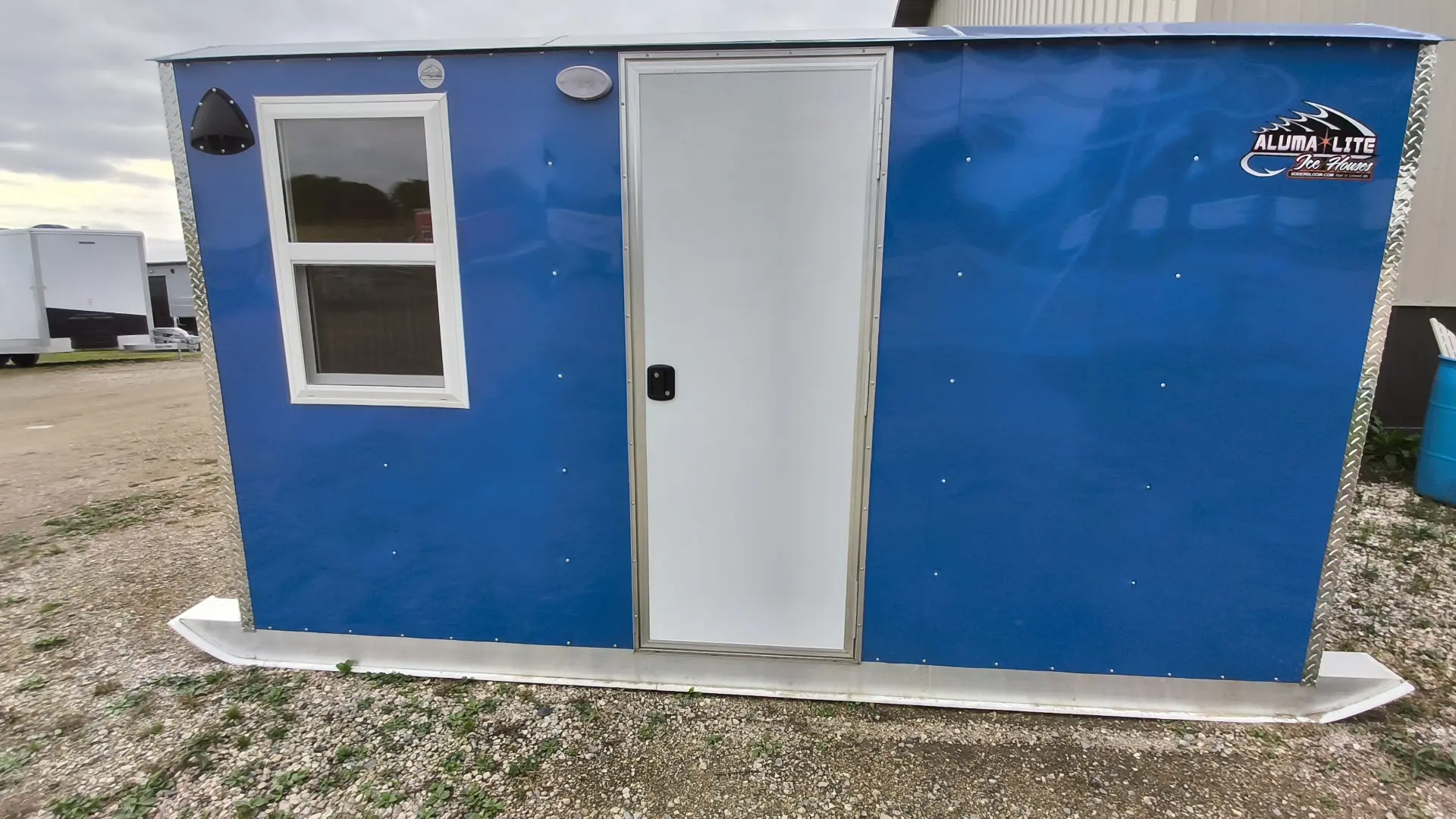2027 Aluma Lite 6 x 12 Skid Fish House #275296 - Image 2