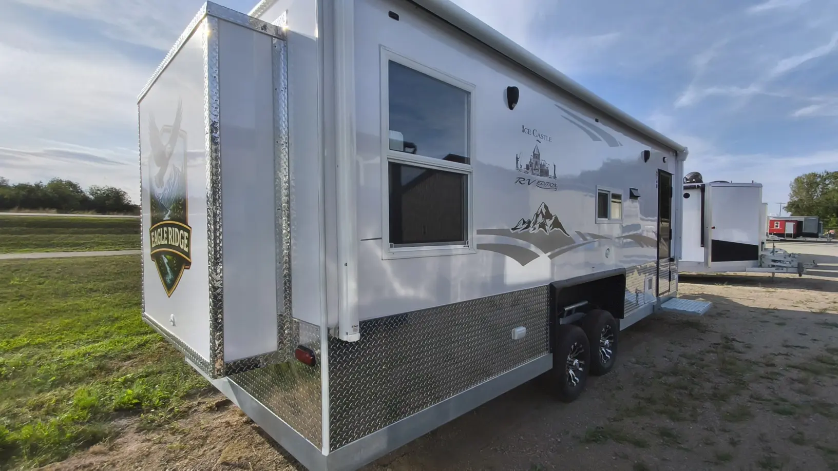 2027 Ice Castle 8x27S Eagle Ridge #CF279429 - Image 2