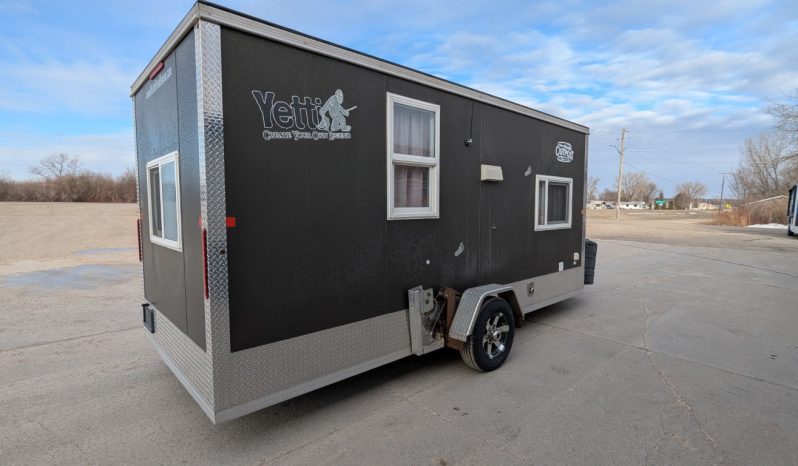 2015 Yetti 6.5′ x 16′ Outpost Fish House full