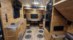2019 Glacier Explorer RV 20 Fish House full