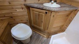 2019 Glacier Explorer RV 20 Fish House full