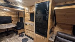 2019 Glacier Explorer RV 20 Fish House full