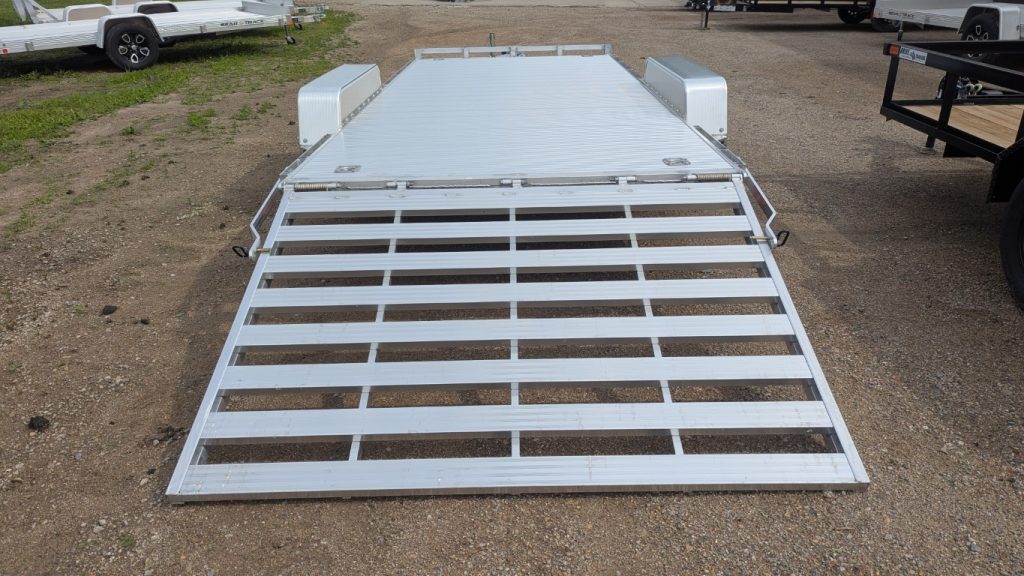 Bear Track BTT81192SL - 1549 (6) 2025 Bear Track 16' Side Load HD utility trailer