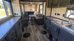 2026 Ice Castle 8×31 Stub American Dream RV Edition full