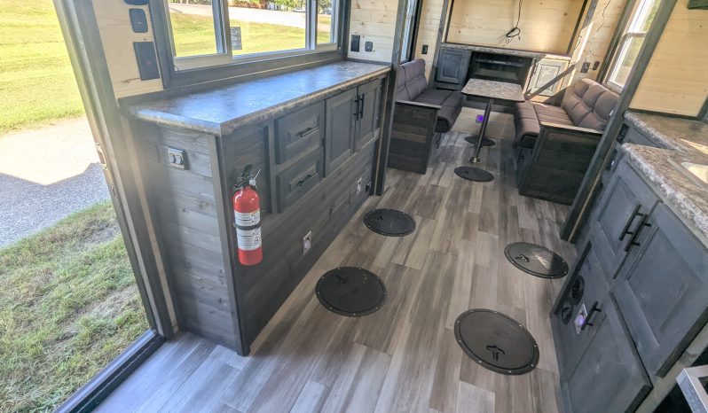 2026 Ice Castle 8×31 Stub American Dream RV Edition full
