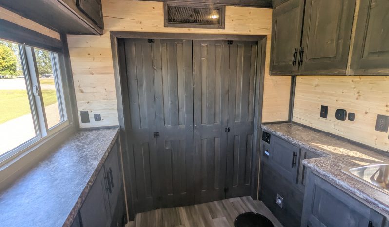 2026 Ice Castle 8×31 Stub American Dream RV Edition full