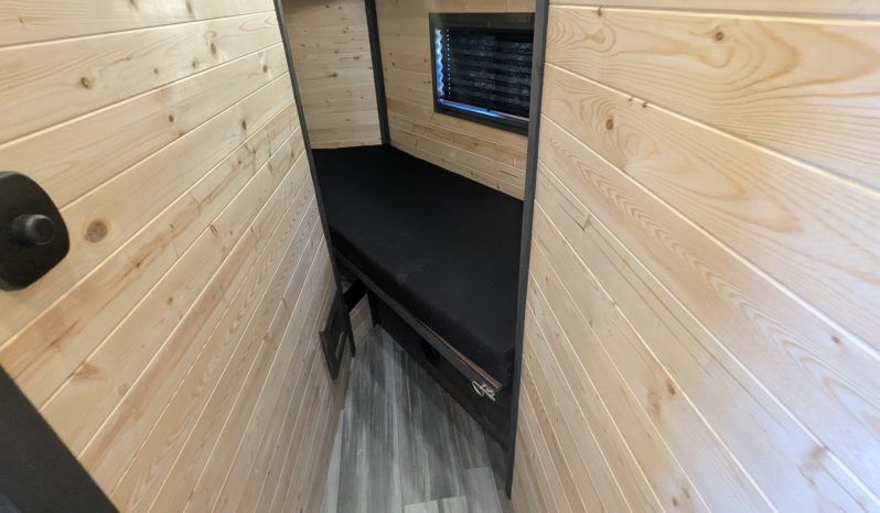 2026 Ice Castle 8×31 Stub American Dream RV Edition full