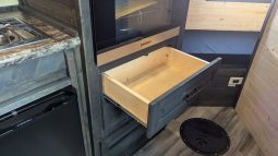 2026 Ice Castle 8×17 Outlander RV Edition full