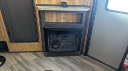 2026 Yetti Grand Escape GE821-DRKBF full