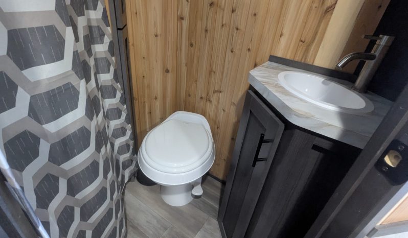 2026 Yetti Grand Escape GE821-DRKBF full