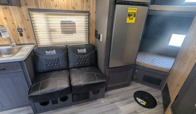 2026 Yetti Grand Escape GE821-DRKBF full