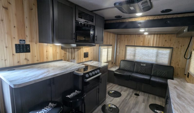 2026 Yetti Grand Escape GE821-DRKBF full