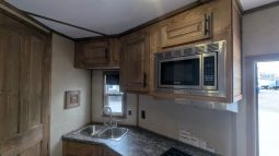 2026 Ice Castle 8x22S RV America Fish House full