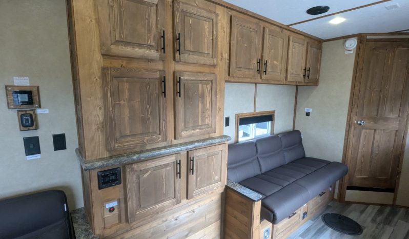 2026 Ice Castle 8x22S RV America Fish House full