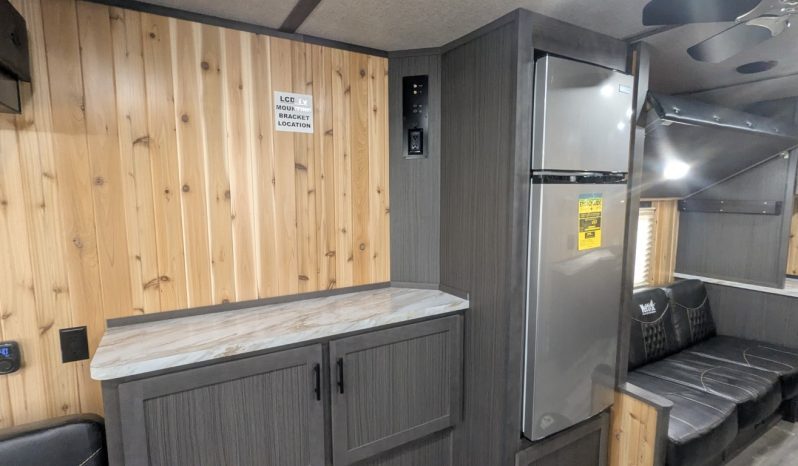 2026 Yetti Angler A821-PK full