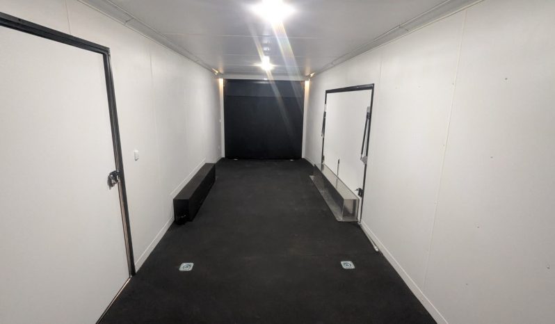 2025 Cross Trailers 826TA 8.5′ x 26′ PLUS V Enclosed Race Trailer full