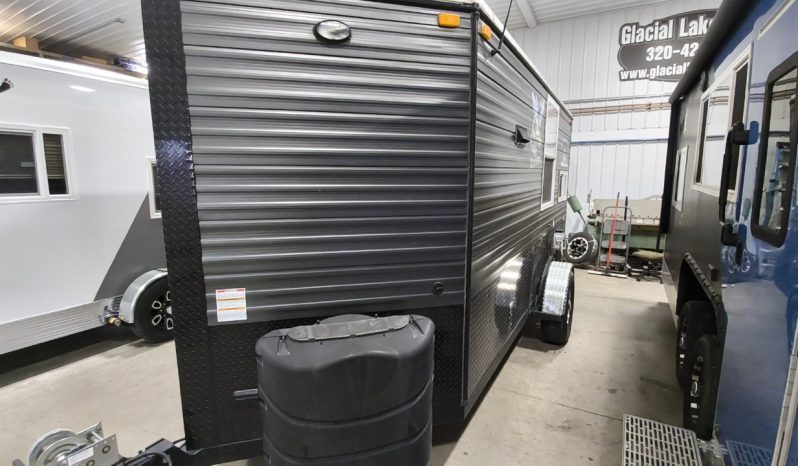 2022 Ice Castle 6.5×14 Stinger Fish House full