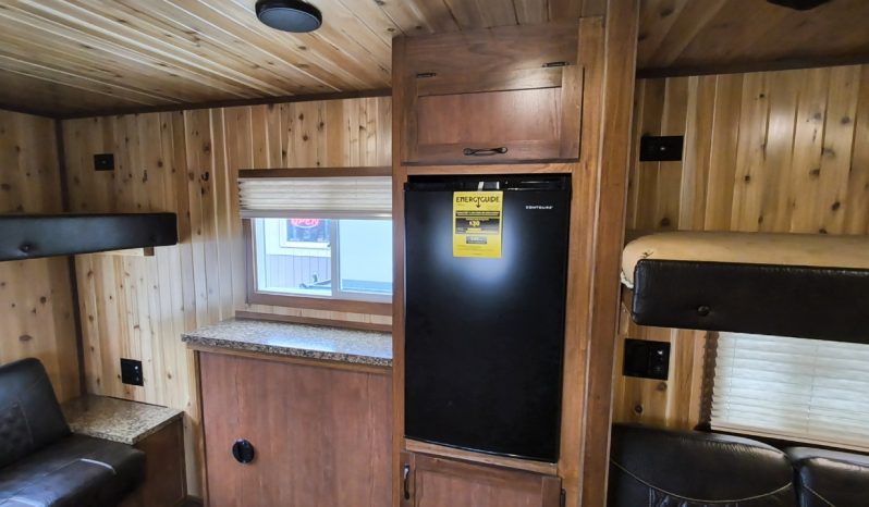 2022 Yetti Angler A816-PK full