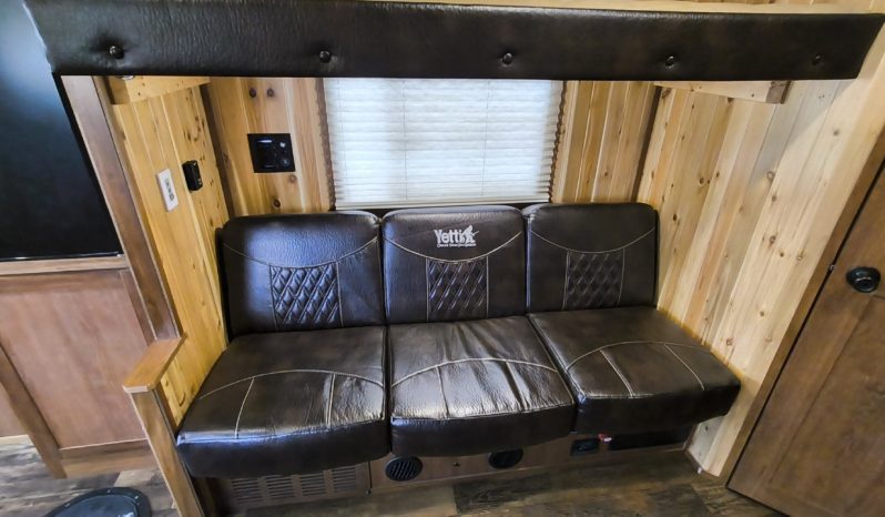 2022 Yetti Angler A816-PK full