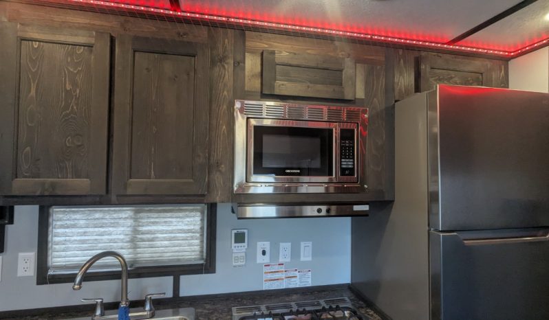 2025 Ice Castle 8x 17 Mille Lacs Vacation Series full