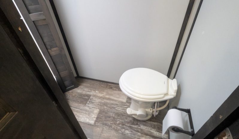 2025 Ice Castle 8x 17 Mille Lacs Vacation Series full