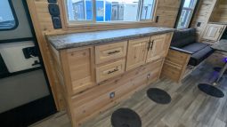 2026 Ice Castle 8x26S RV Extreme III full