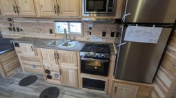 2026 Ice Castle 8x26S RV Extreme III full