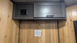 2026 Yetti Angler A821-PRK w/Summer Package full