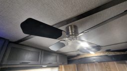 2026 Yetti Angler A821-PRK w/Summer Package full