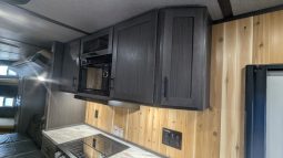 2026 Yetti Grand Escape GE824-DRKBF full