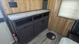 2026 Yetti Grand Escape GE824-DRKBF full