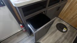 2026 Yetti Grand Escape GE824-DRKBF full