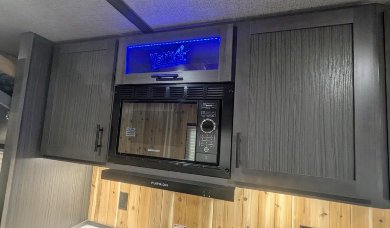 2026 Yetti Grand Escape GE824-DRKBF full