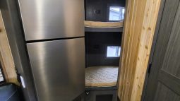 2026 Yetti Grand Escape GE821-DRKBF full