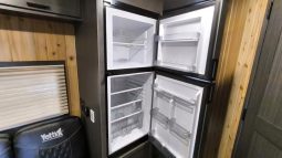 2026 Yetti Grand Escape GE821-DRKBF full