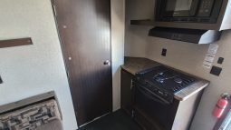 2016 Ice Cave 8 x 16 Fish House full