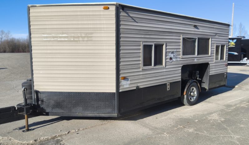 2016 Ice Cave 8 x 16 Fish House full