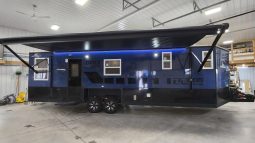 2024 Ice Castle Itasca ZR-28 RV Fish House