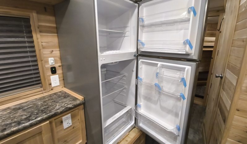 2024 Ice Castle Itasca ZR-28 RV Fish House full