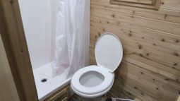 2024 Ice Castle Itasca ZR-28 RV Fish House full