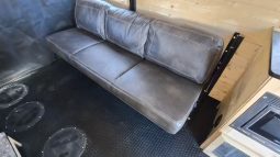 2025 Ice Castle 6.5×12 EZ Pitch- Hydraulic Toyhauler full