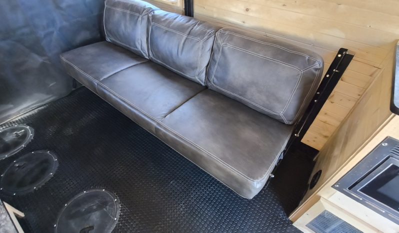 2025 Ice Castle 6.5×12 EZ Pitch- Hydraulic Toyhauler full