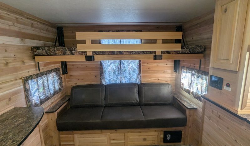 2026 Ice Castle 8x17V Mille Lacs full