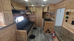 2026 Ice Castle 8x17V Mille Lacs full